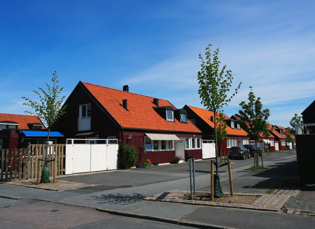 Villagata i stadsdelen Åkereds egna hemområde i Göteborg